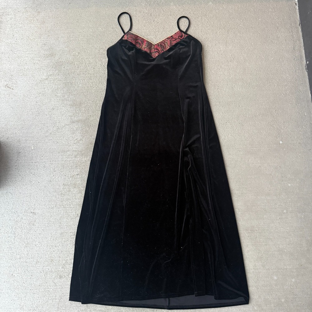 Sophia By Delicates Womens Slip Dress Black V-Neck Y2K Velvet Whimsigoth Medium